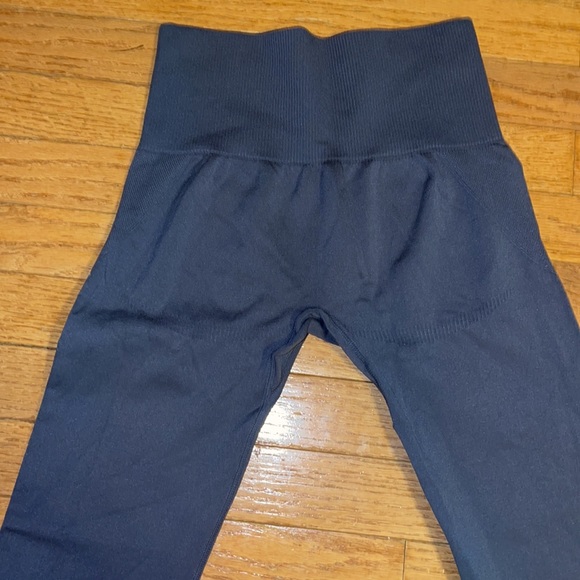 G|Athletica Seamless Leggings - Picture 3 of 3